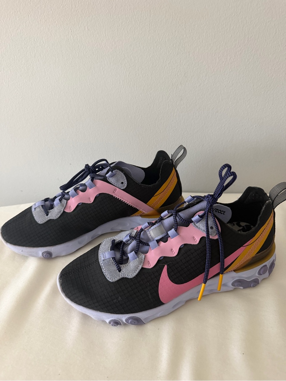 Mens Size 6 Nike React Element 55 Black Magic Flamingo Pink Running Shoes